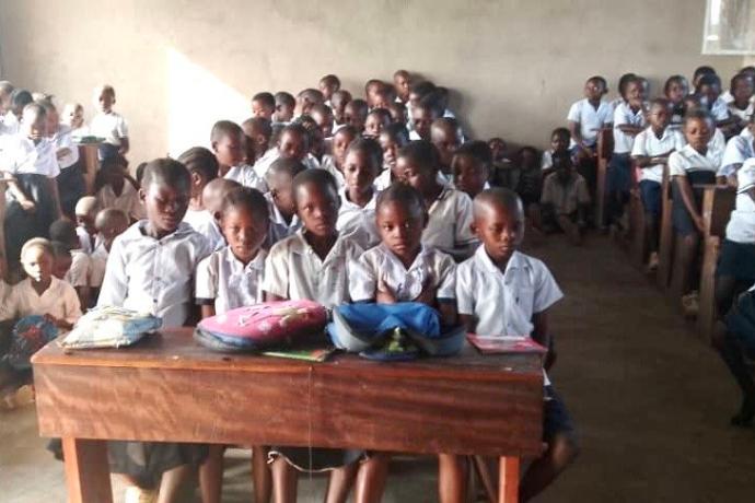 Klassenzimmer der Grundschule St. André