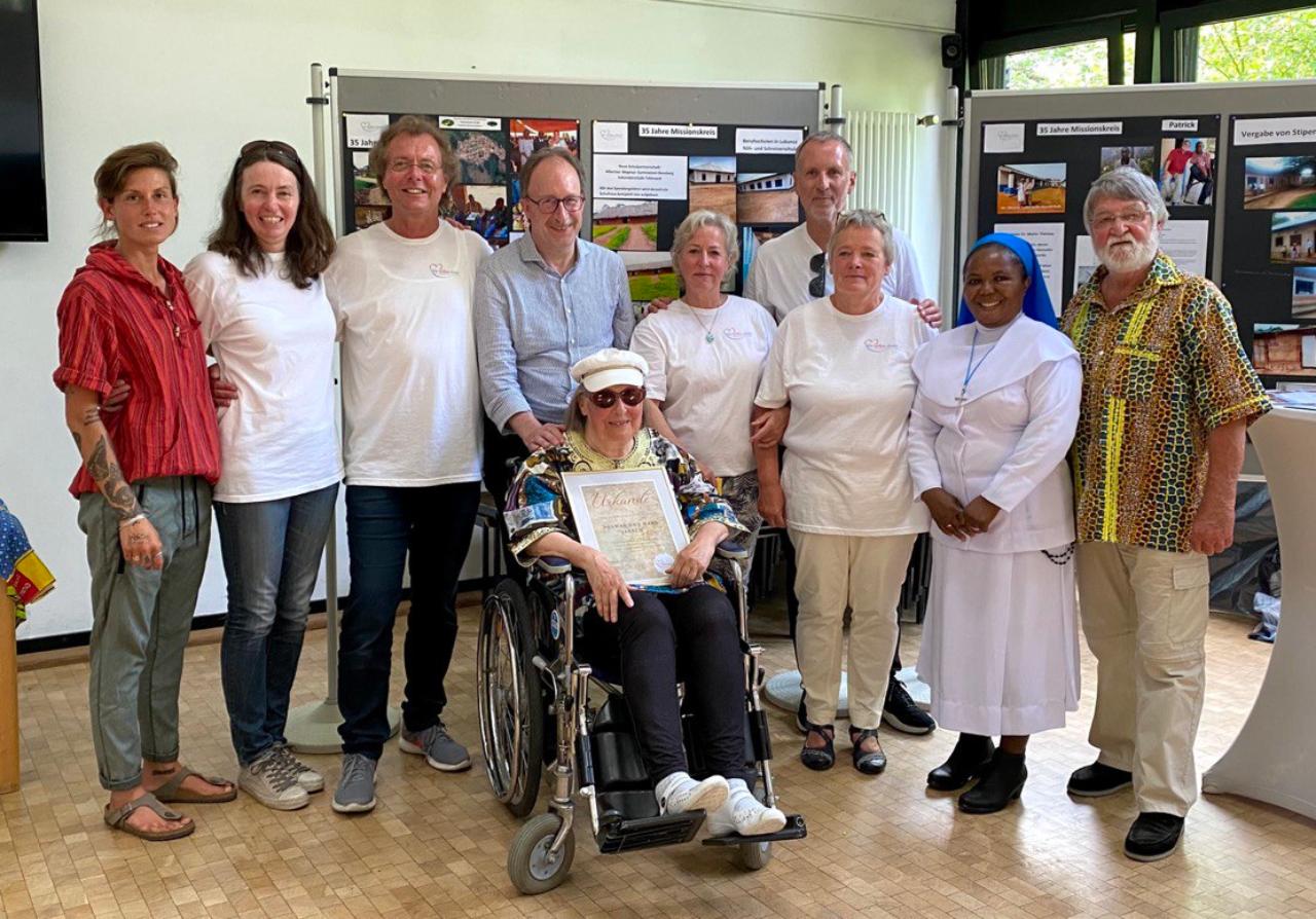 35 Jahre Missionskreis Hennef (ehrenamtliche Mitglieder)