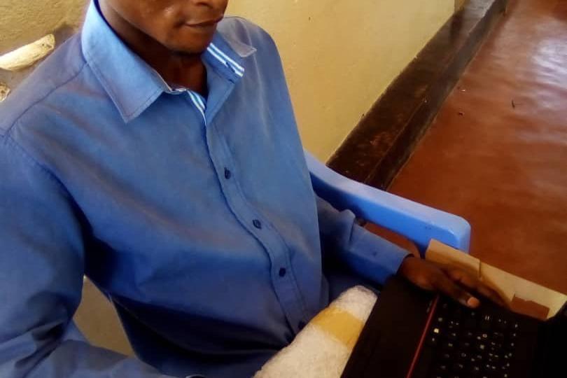 Unterstützung für Schüler und Studenten im Kongo